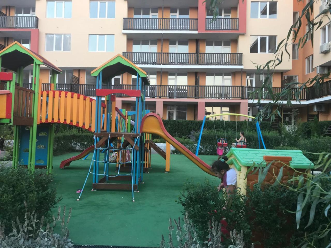 Apartcomplex Chateau Aheloy ภายนอก รูปภาพ